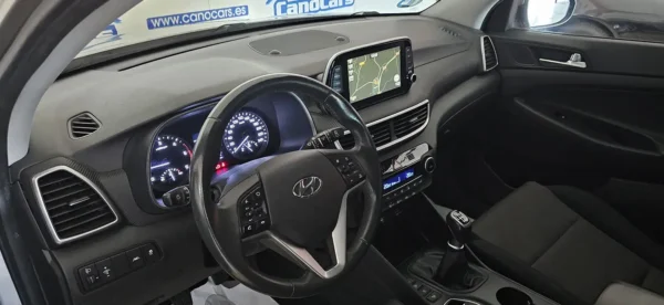 HYUNDAI TUCSON 1.6 CRDI 115CV 48V 4x2 - Imagen 15