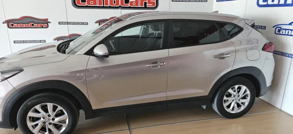 HYUNDAI TUCSON 1.6 CRDI 115CV 48V 4x2 - Imagen 5