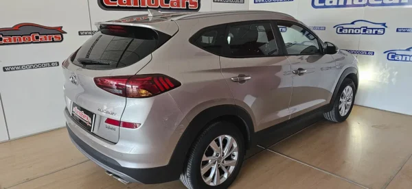HYUNDAI TUCSON 1.6 CRDI 115CV 48V 4x2 - Imagen 8
