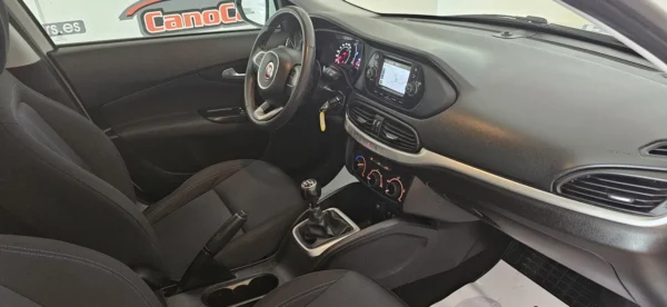 FIAT TIPO 1.6 JTD 120CV MULTIJET 5P BUSINESS - Imagen 11