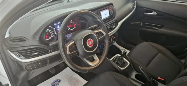FIAT TIPO 1.6 JTD 120CV MULTIJET 5P BUSINESS - Imagen 19