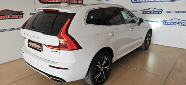 VOLVO XC60 D4 2.0D 190CV AWD R.DESING AUT - Imagen 10