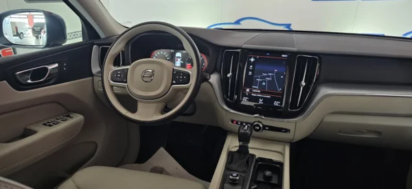 VOLVO XC60 D4 2.0D 190CV MOMENTUM AUT - Imagen 14