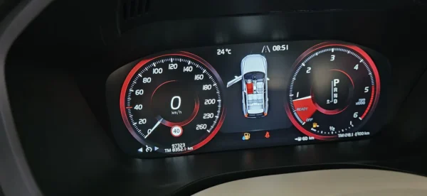 VOLVO XC60 D4 2.0D 190CV MOMENTUM AUT - Imagen 17