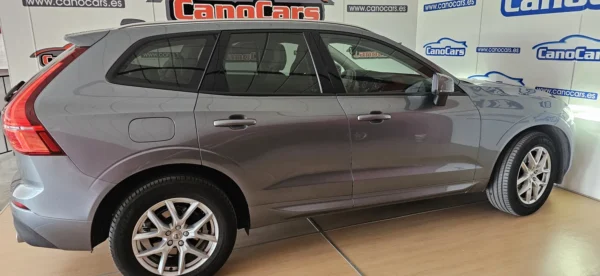 VOLVO XC60 D4 2.0D 190CV AWD MOMEMTUM AUT - Imagen 6