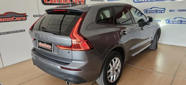 VOLVO XC60 D4 2.0D 190CV AWD MOMEMTUM AUT - Imagen 8