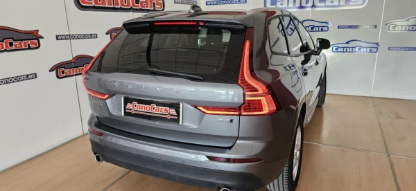 VOLVO XC60 D4 2.0D 190CV AWD MOMEMTUM AUT - Imagen 9