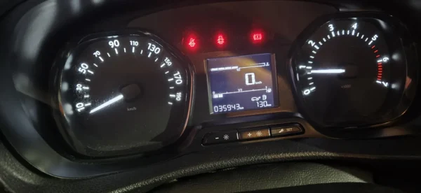 PEUGEOT EXPERT 1.5 BLUEHDI COMBI 9 PLAZAS - Imagen 21