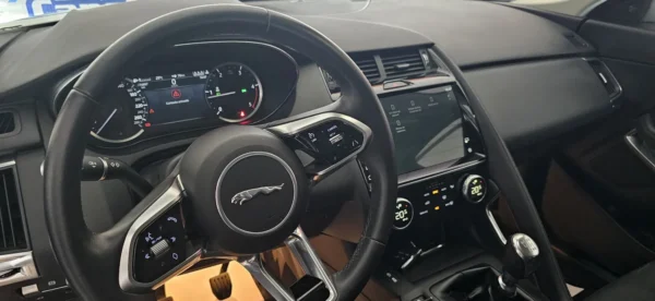 JAGUAR E-PACE 2.0D 163CV - Imagen 17