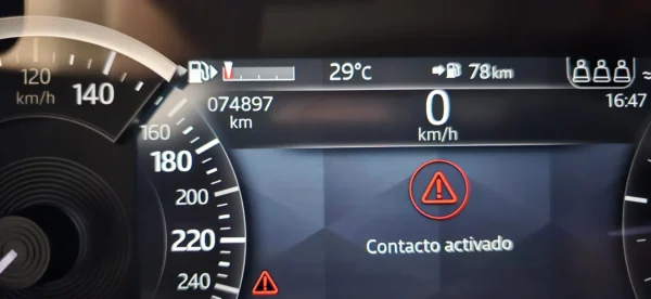 JAGUAR E-PACE 2.0D 163CV - Imagen 18