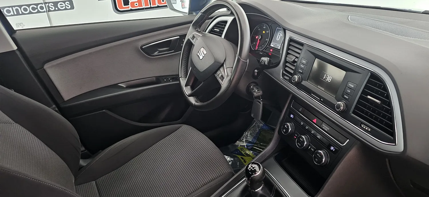 SEAT LEON ST STYLE 1.6TDI 115CV MANUAL - Imagen 13